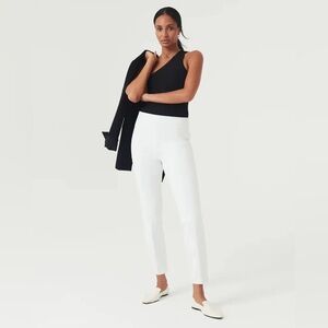 SPANX Slim Straight Petite White Pants LGP NWT